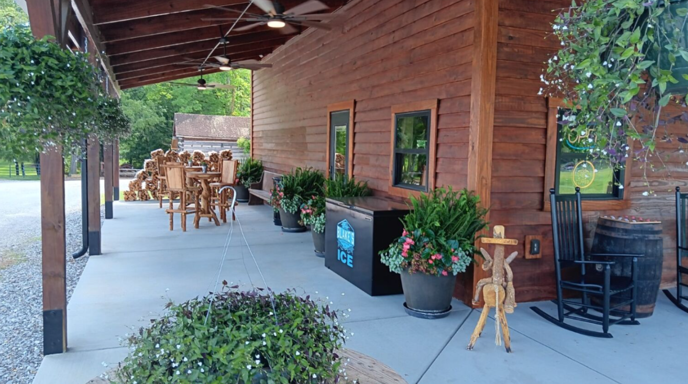 Blake Farm | Commercial